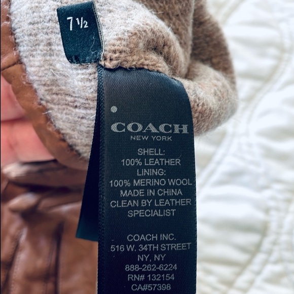 Coach leather gloves - Picture 3 of 8